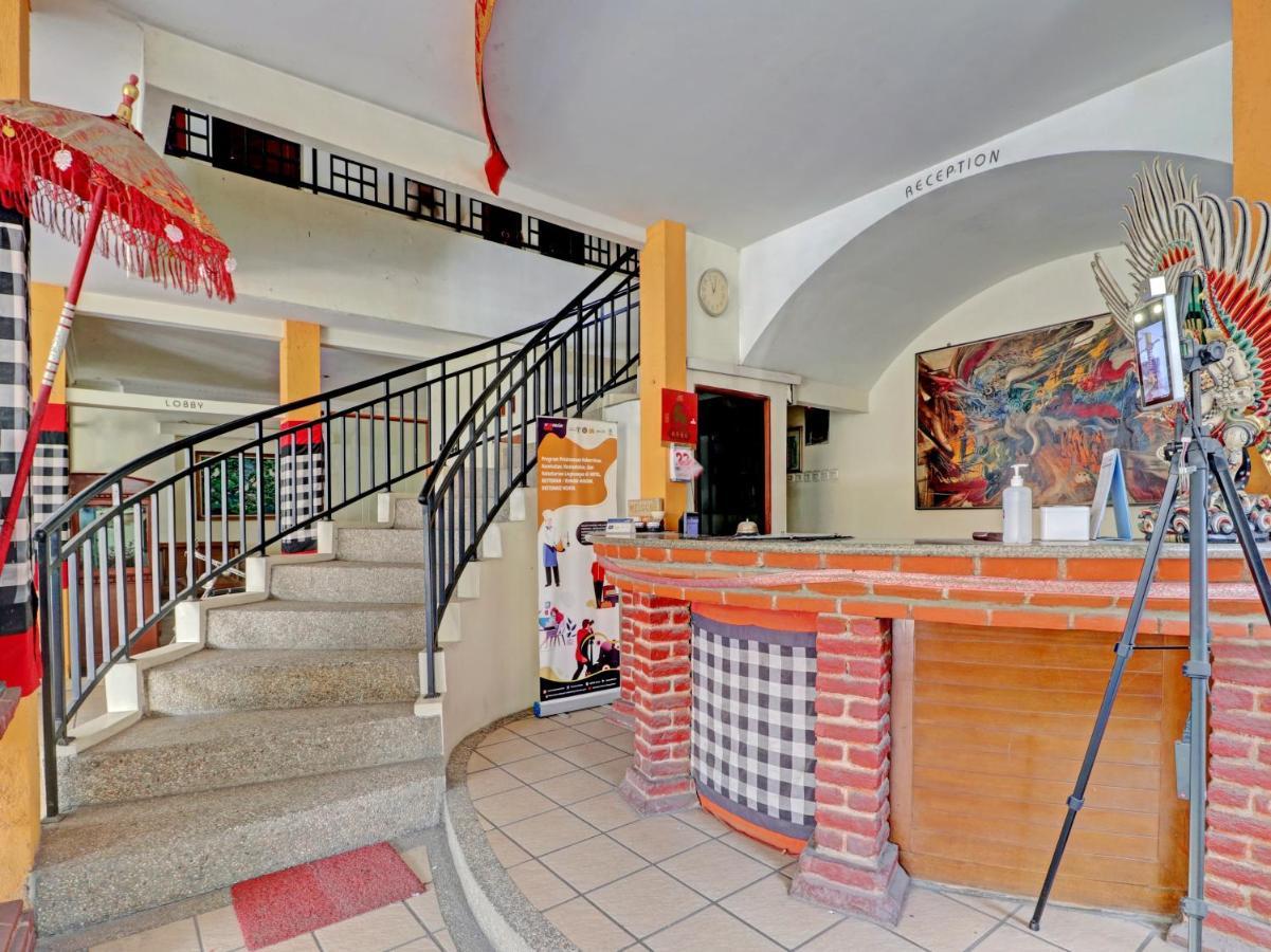 Capital O 90407 Wisma Bahtera Hotel Сиребон Екстериор снимка