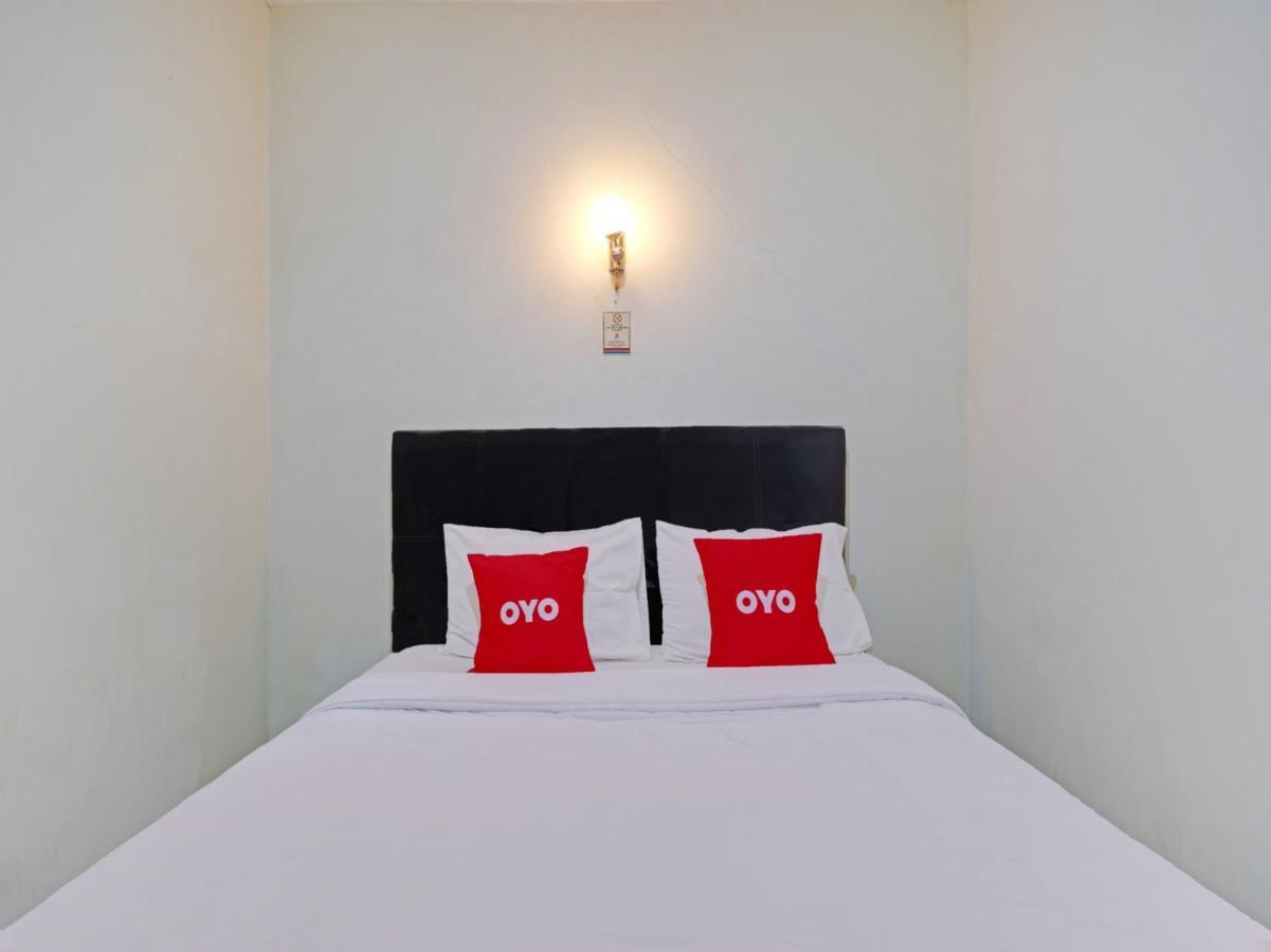Capital O 90407 Wisma Bahtera Hotel Сиребон Екстериор снимка