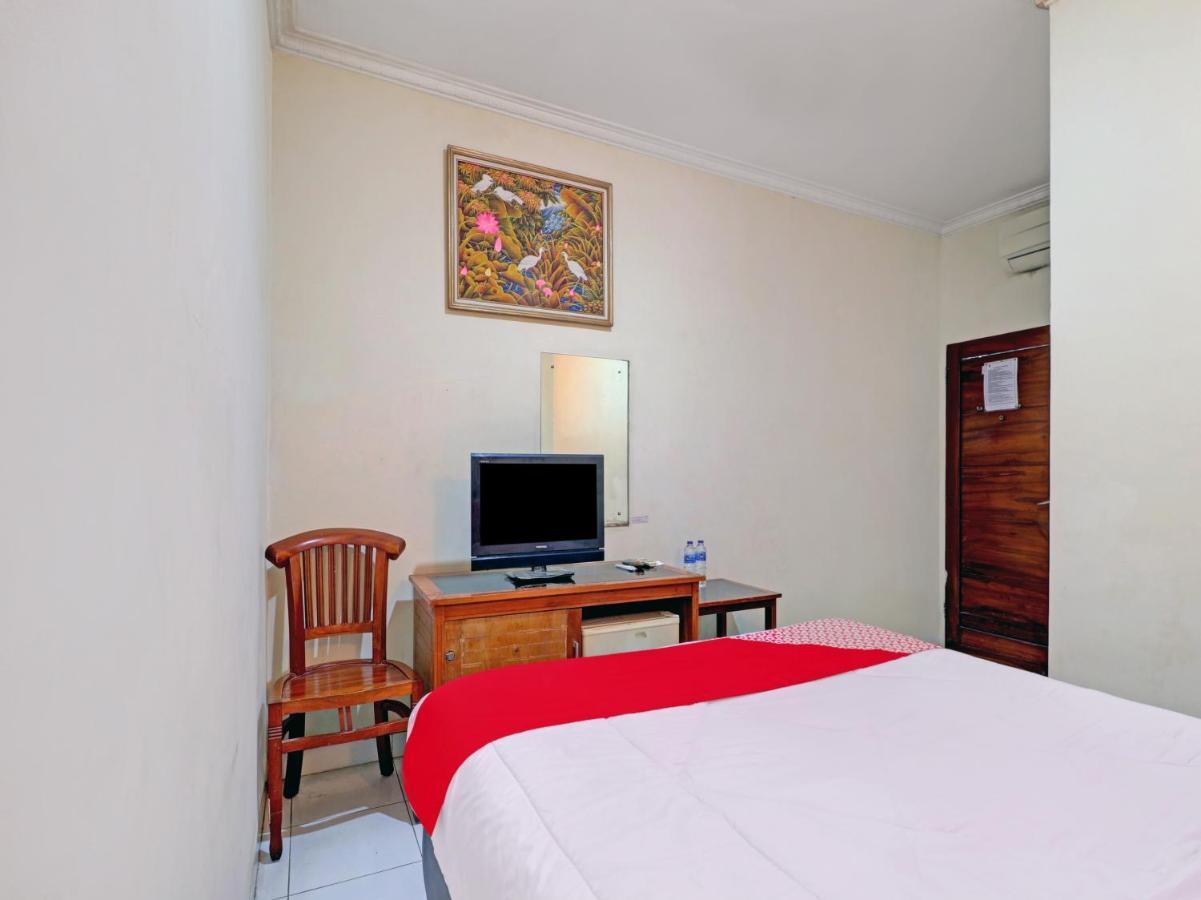 Capital O 90407 Wisma Bahtera Hotel Сиребон Екстериор снимка