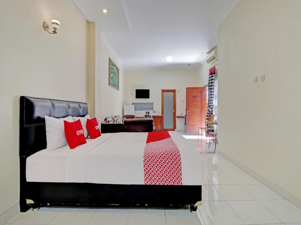 Capital O 90407 Wisma Bahtera Hotel Сиребон Екстериор снимка