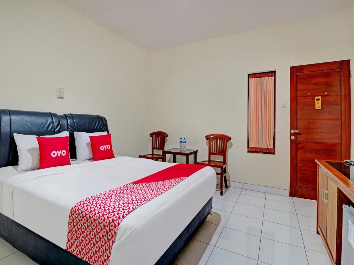 Capital O 90407 Wisma Bahtera Hotel Сиребон Екстериор снимка