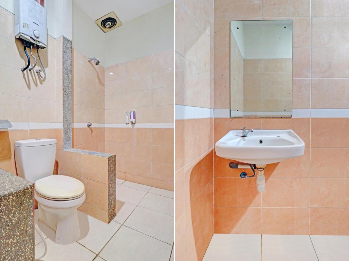 Capital O 90407 Wisma Bahtera Hotel Сиребон Екстериор снимка